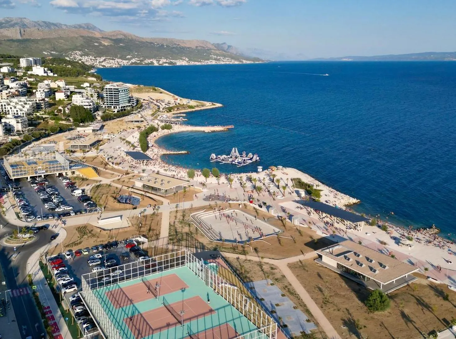 Big Modern Two - Bedroom Apartment With Sea View And Balcony - Spalato 0*, Split