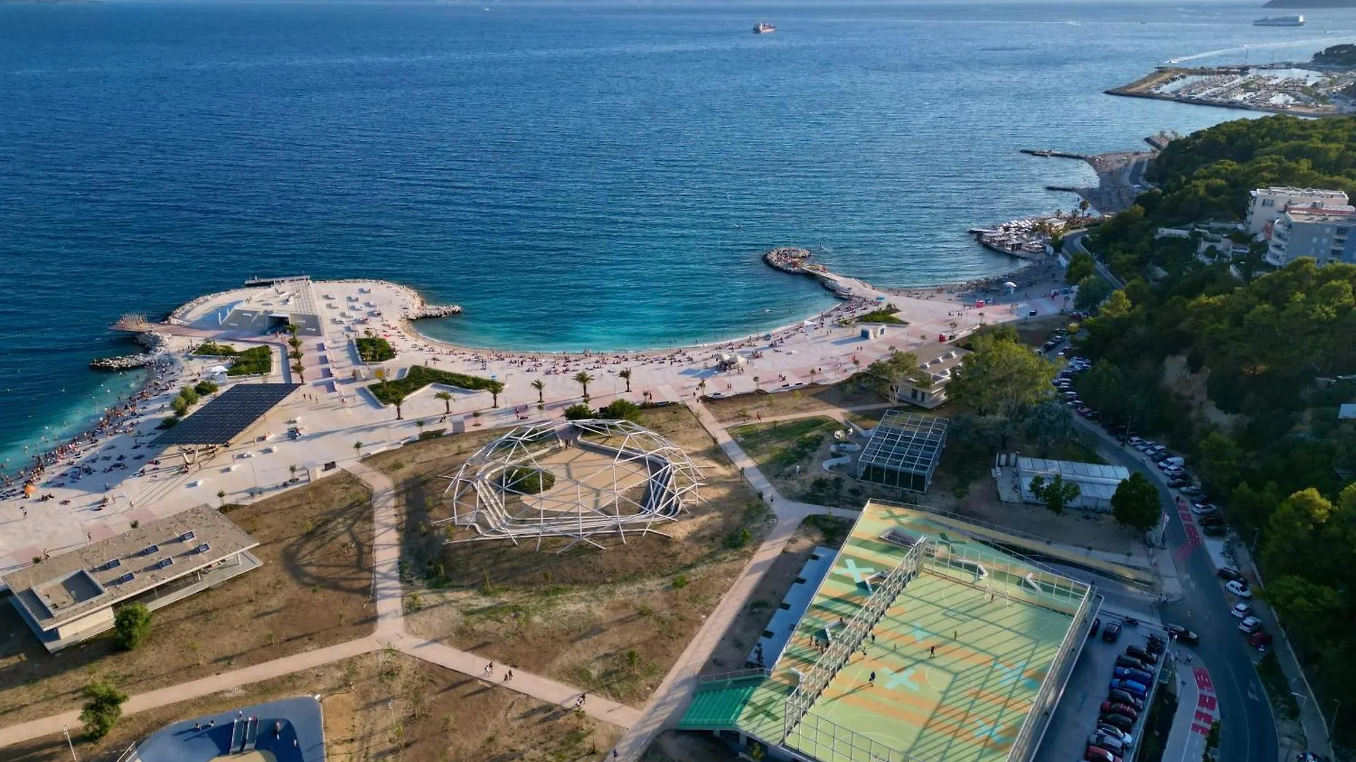 Big Modern Two - Bedroom Apartment With Sea View And Balcony - Spalato
