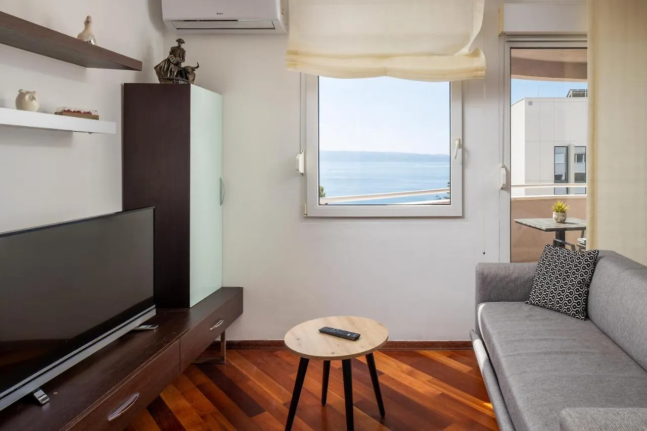 Big Modern Two - Bedroom Apartment With Sea View And Balcony - Spalato